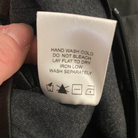 Superdown Black Mini Pencil Skirt with Slit - Picture 6 of 6